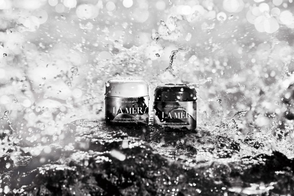 La Mer X Mario Sorrenti 藝術家聯名限量乳霜 60ml – 11,800 NTD
La Mer X Gray Sorrenti 藝術家聯名限量乳霜 60ml – 11,800 NTD