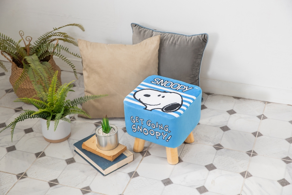 Snoopy來作客小椅凳 加購價$459