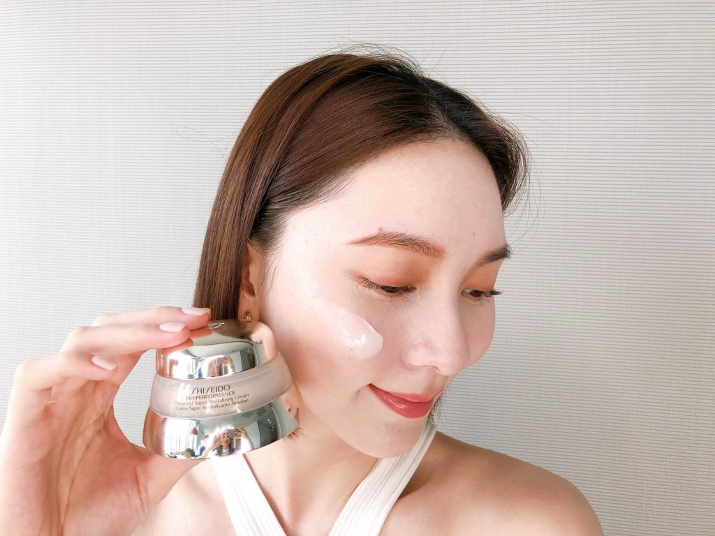 資生堂百優精純乳霜 50ml/NT$2,600(圖/FG編輯拍攝)