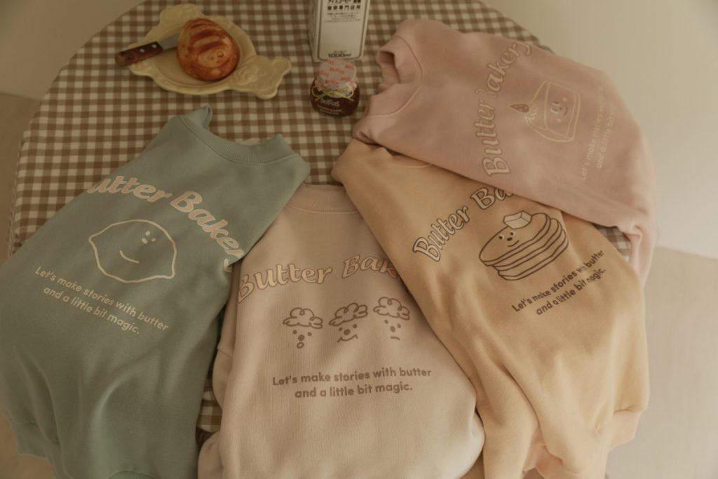 MIT BUTTER 奶油家族內刷毛大學 Tee(共7色)NT.790
奶油綠、香草卡士達、奶油黃、養樂多粉