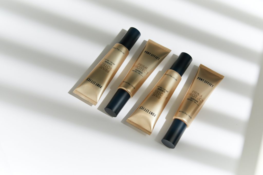 水透光妝前防護乳 SPF50+ PA++++ 50g/NT$950(升級版包裝)